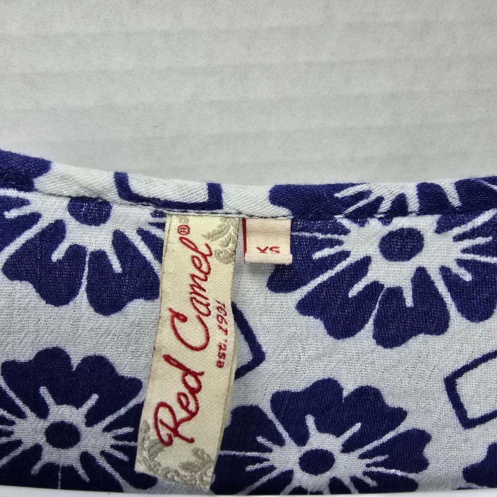 Women's Red Camel Blue White Floral blouse XS - Picture 3 of 10